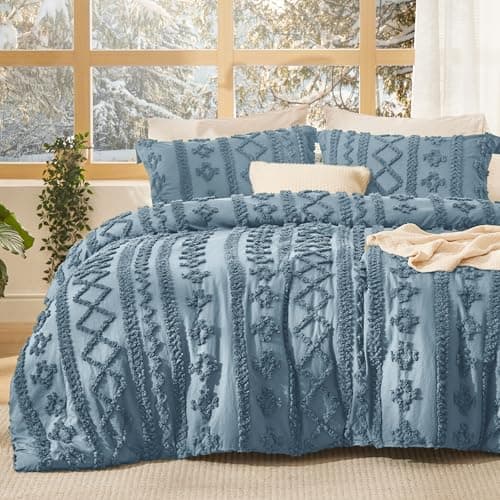 Bedsure Tufted Boho Comforter Set Twin Size - Dusty Blue Boho Bed Set, GentleSoft™ 2 Pieces Farmhouse-Style Embroidery Bedding, Gifts for Woman, Soft Jacquard Kids' Twin Comforter for All Seasons